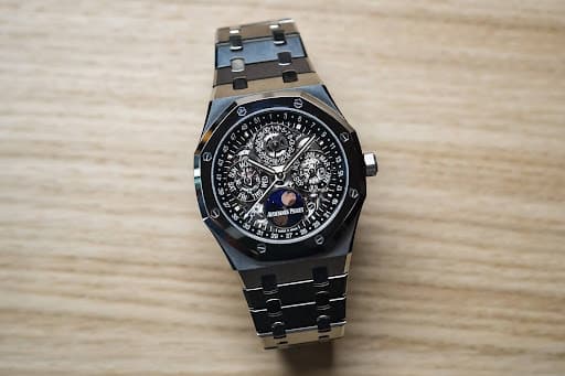 AP Royal Oak Openworked