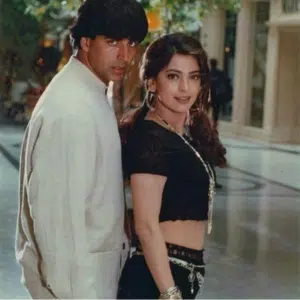 Akshay Kumar and Juhi Chawla Photo