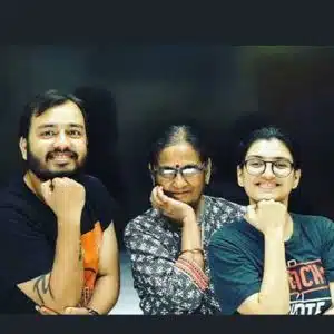 Alakh Pandey with mother and Sister Photo Alakh Pandey with mother and Sister Photo