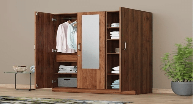 Choosing the Right Wardrobe