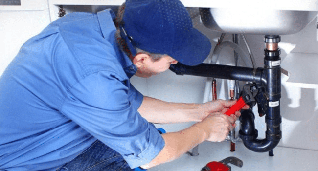 Commercial Plumber