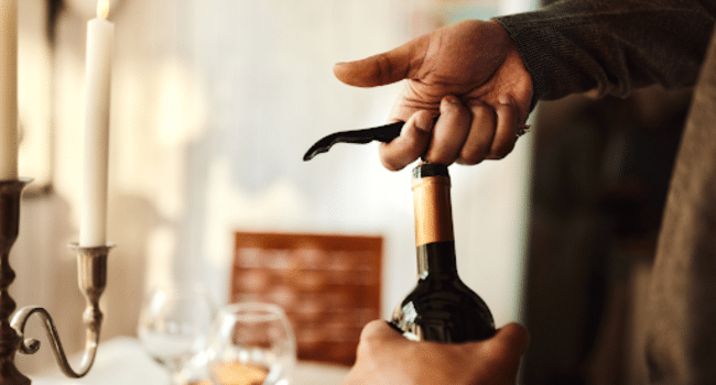 Corkscrew Manual vs. Electric Openers
