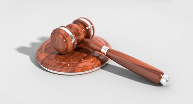 Hiring Divorce Lawyers