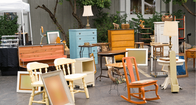 How to Hold a Successful Moving Sale