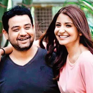 Karnesh Sharma and Anushka Sharma Photo Karnesh Sharma and Anushka Sharma Photo