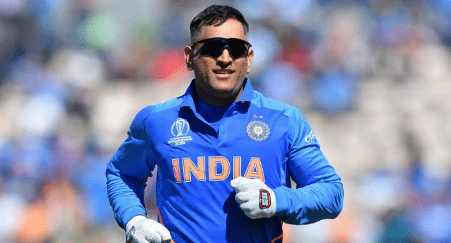 Mahendra Singh Dhoni Photos