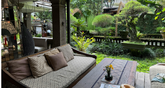 Porch Living