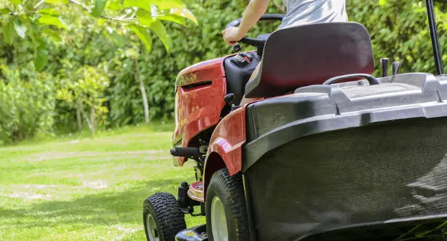 Riding Lawn Mowers