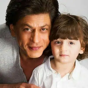 Shahrukh Khan With Abram Khan Photo