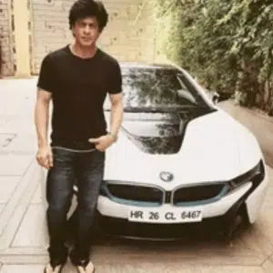 Shahrukh Khan With Car Photo