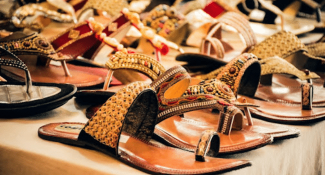 Versatile Footwear Choices for Hot Weather