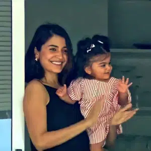 Virat Kohli Daughter Photo